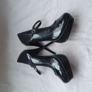 6" black patent leather heels Mary Jane Sz 8.5